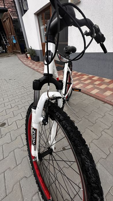Bicicletă MTB Extreme Drive – design sportiv
