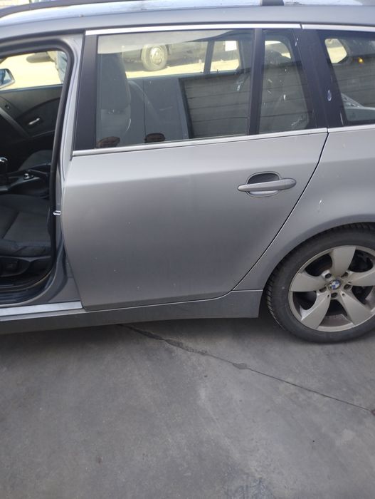 Ușa stânga dreapta BMW e61