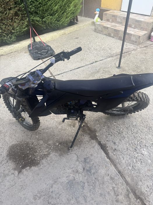 Cross 125 cc 4 t