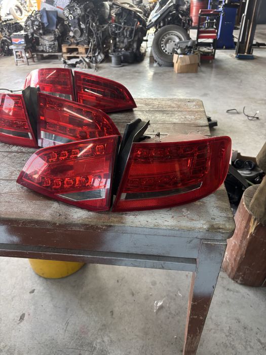 Стопове за audi a4 b8 led