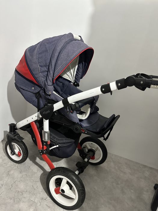 Коляска б/у деткая )))