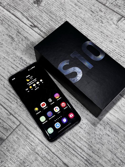 Samsung S10. 8/128 gb