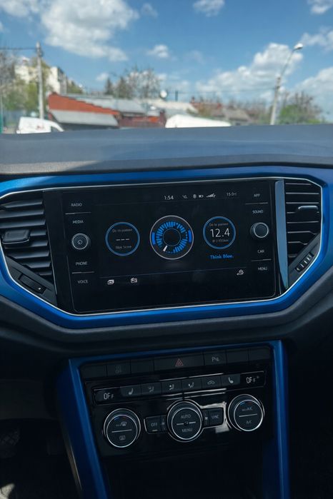 VOLKSWAGEN T-Roc 2018 — imagine 3