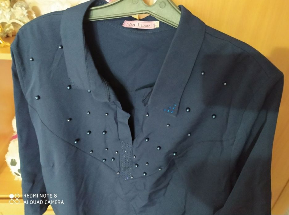 Продам женское платьера