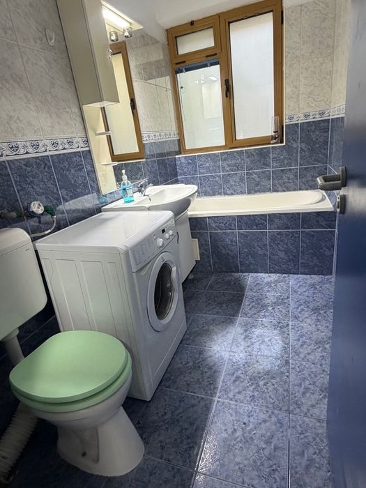 Garsonieră de închiriat – ideală pentru locuit sau activități comerciale