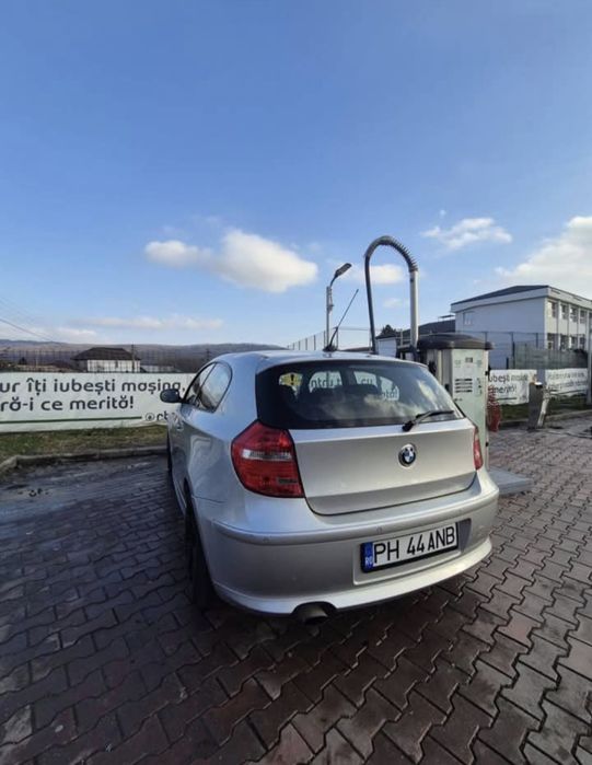 Vând BMW seria 1 e87