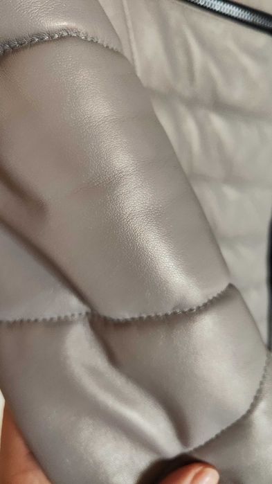 Зимно кожено яке .