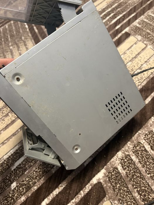 Vand compact disc player de la medion