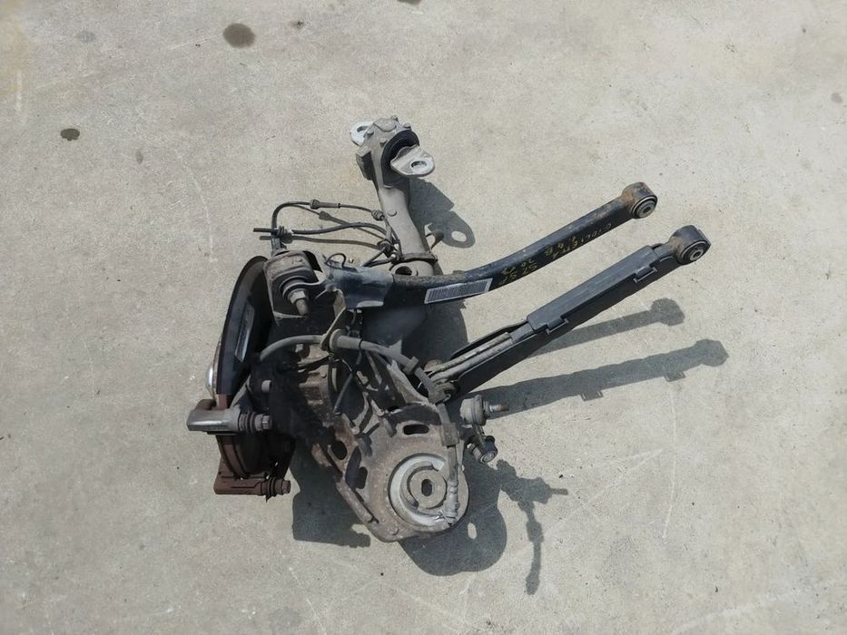fuzeta stanga spate 1.4 tb alfa romeo giulietta 940 2013