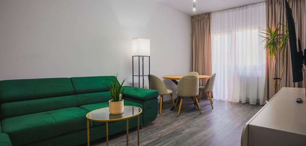 Apartament 2 camere, complet mobilat și utilat, prima închirie