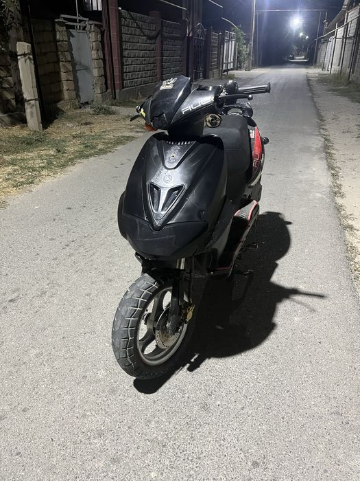Продам скутер ру8