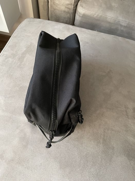 NIKE-чанта………………