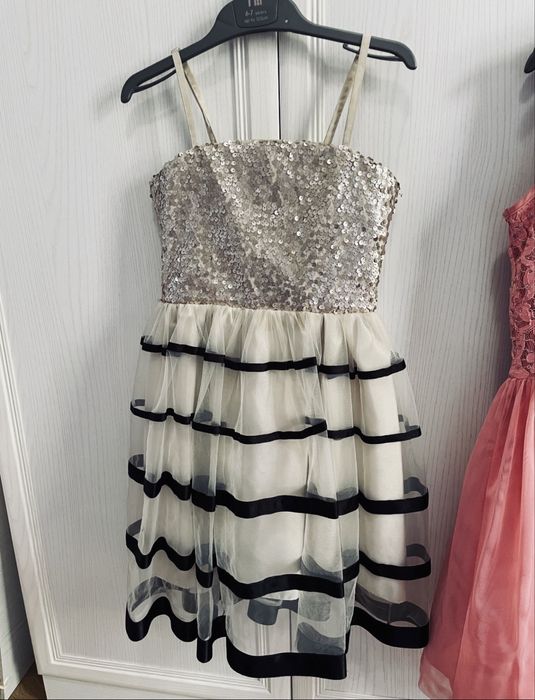 нарядное платье