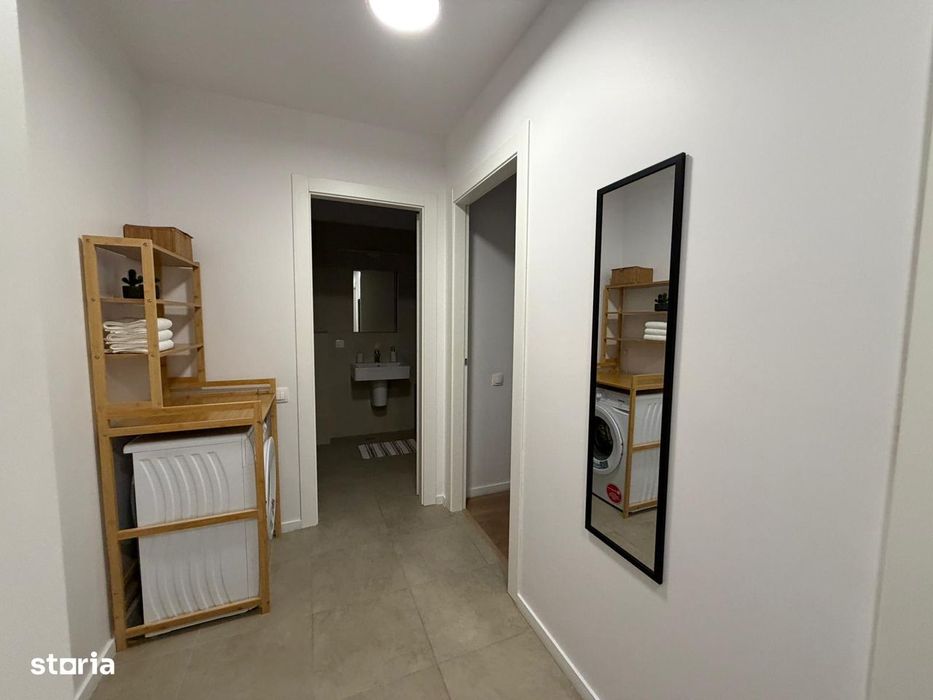 2 camere de inchiriat / parcare inclusa