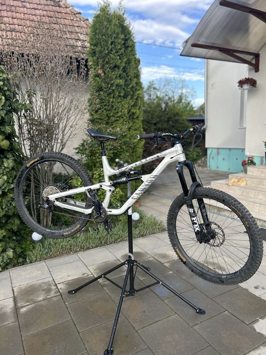 Canyon Torque 2021 29” XL Enduro Freeride
