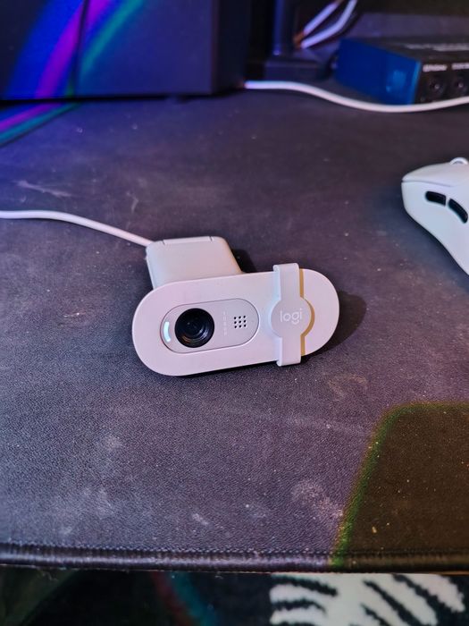 Logitech Brio 100 | веб камера, вебка, webcam