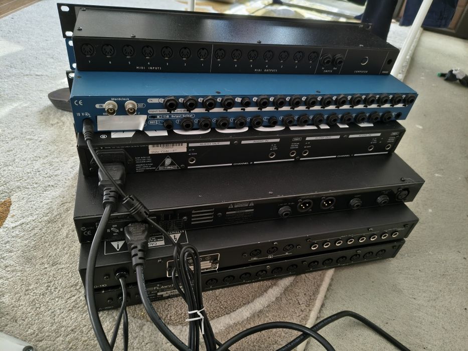 Focusrite ,  Roland, Creamware, Berhringer