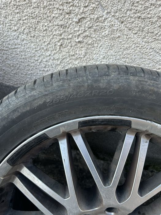 Гуми с джанти 265/45/20, за Волво
