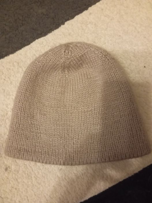 Продам шапки вязаные