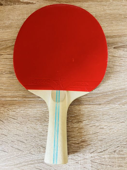 Vând paletă tenis de masă STIGA CLASH NOUĂ Profi