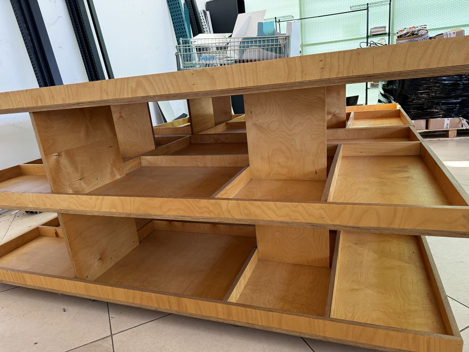 Masa prezentare magazin 210 x 120 x 92, concept special