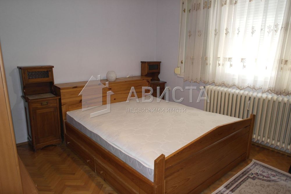 Дава се под наем Двустаен апартамент в София, Изток - 75 кв.м за 698.19 € - Снимка #9