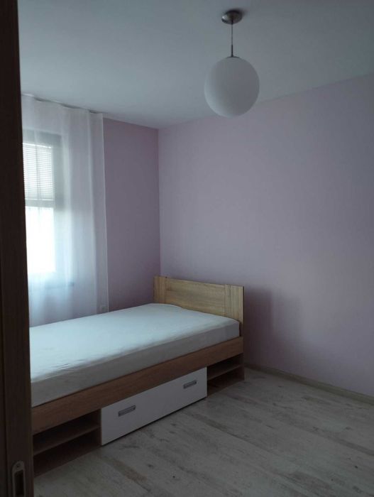 Дава се под наем Двустаен апартамент в Плевен, Идеален център - 70 кв.м за 306 € - Снимка #6