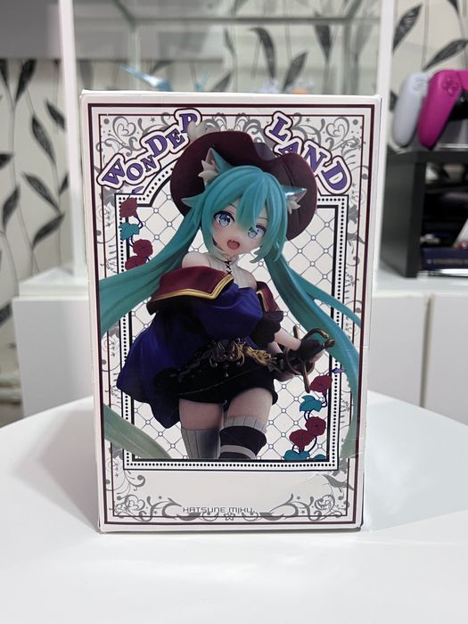 18 cm Hatsune Miku Wonderland Puss in Boots Figurină Anime Sigilată