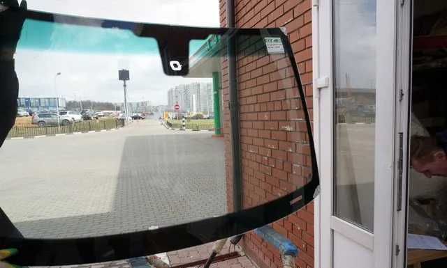 Lobovoy oyna gentra garantiya bilan Лобовое стекло ласетти