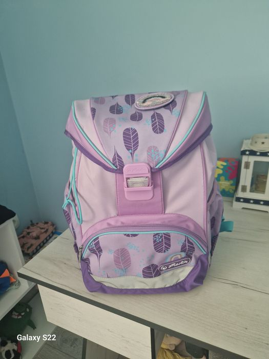 Раница за първи клас