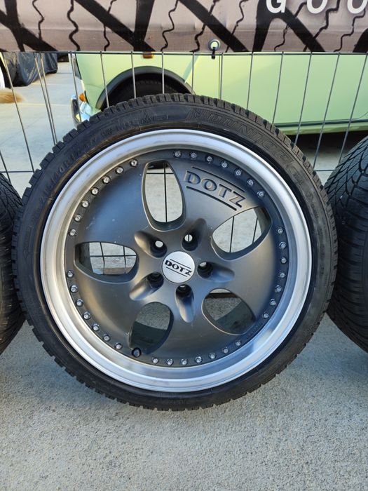 Джанти Dotz 17 цола , 5х100 , 8j ,et32 , 215/40/17 Vw Audi Toyota