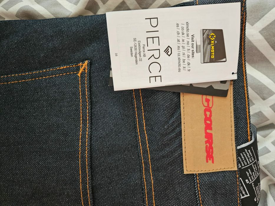 Продавам - чисто нови мъжки мото дънки Course с протектори на коленете