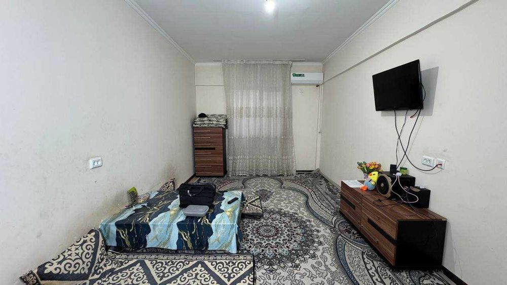 Медиапарк, шахар хокимяти 1 қаватда 2 хонали квартира сотилади.ID:1518