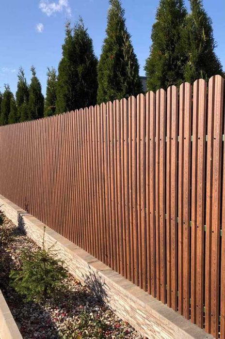 Garduri din panou stil jaluzele, sipca metalica, tabla si alte modele