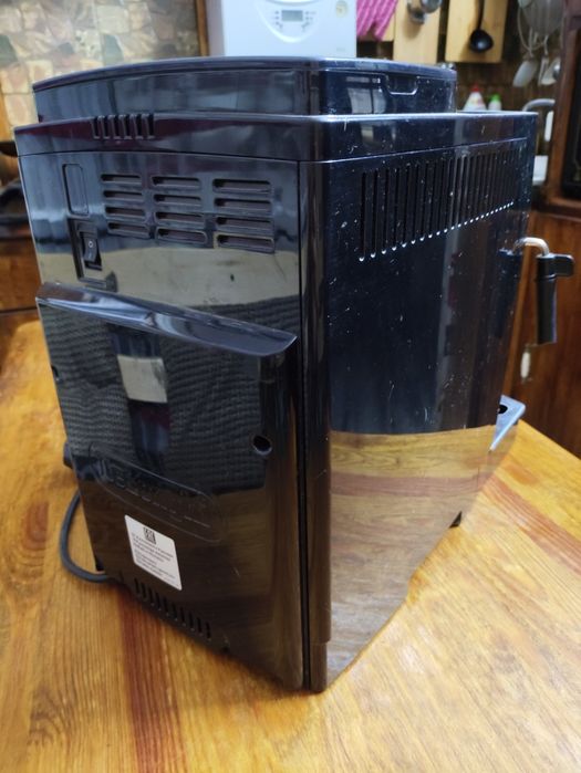 Кофемашина DeLonghi