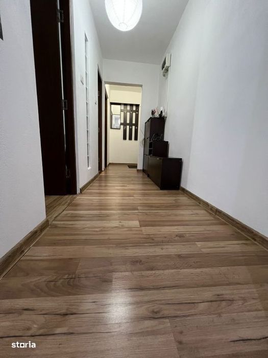 Apartament 3 camere - mobilat si utilat - etaj 2 - zona Lipovei
