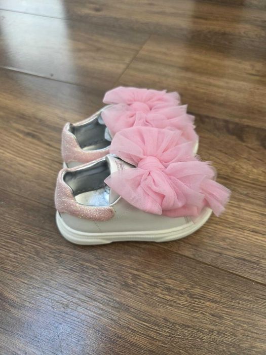 Момичешки обувки с големи розови панделки, размер 20, Monnalisa