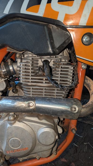 Эндуро кросс 250 кубов