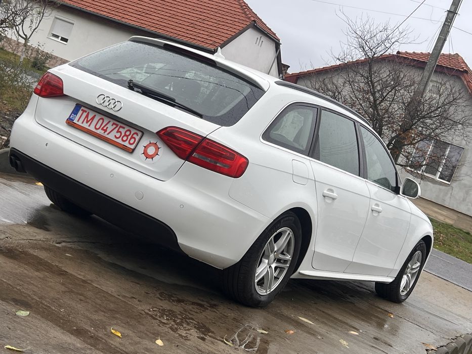 Audi A4 B8 S-line Quattro 2.0 TDI/Navi/Alcantara/Euro5/