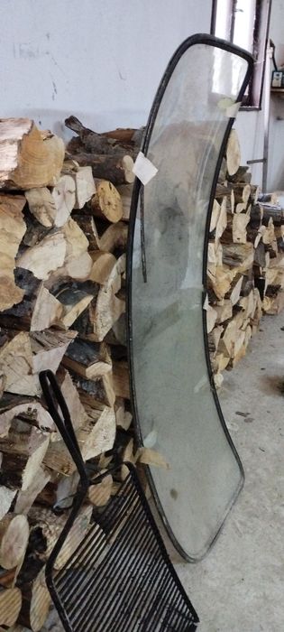 Предно стъкло за УАЗ 452 Буханка