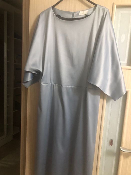 Платье атласное