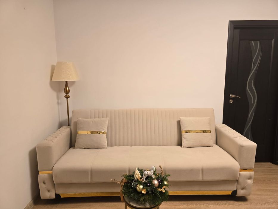 Achiziționată în urmă cu 4 luni la prețul de 2200 lei.