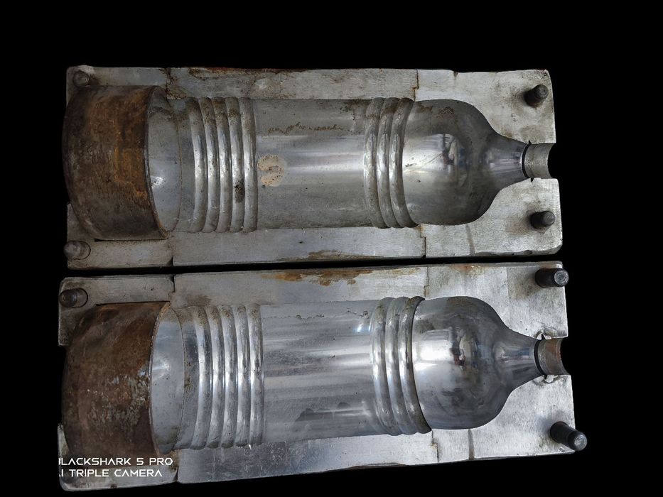 Изготавливаем пластиковые бутылки