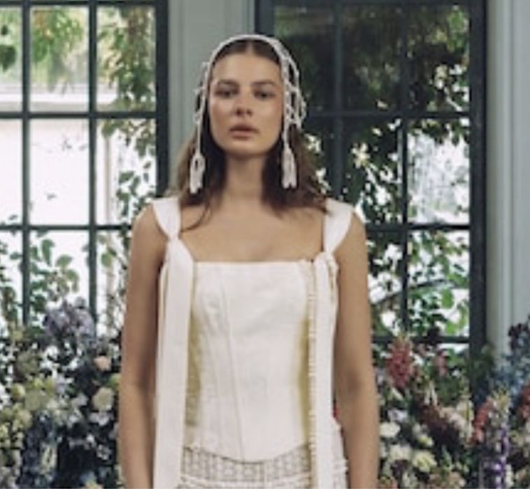 Продам наряд