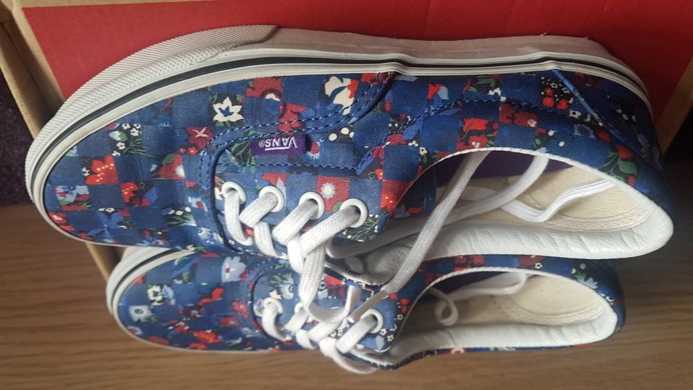 Vans дамски/детски кецове