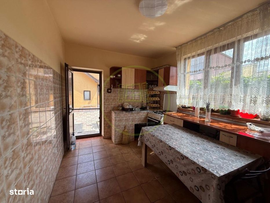 Casa P+1+M , 168mp utili, 181mp teren, zona Piata Mare
