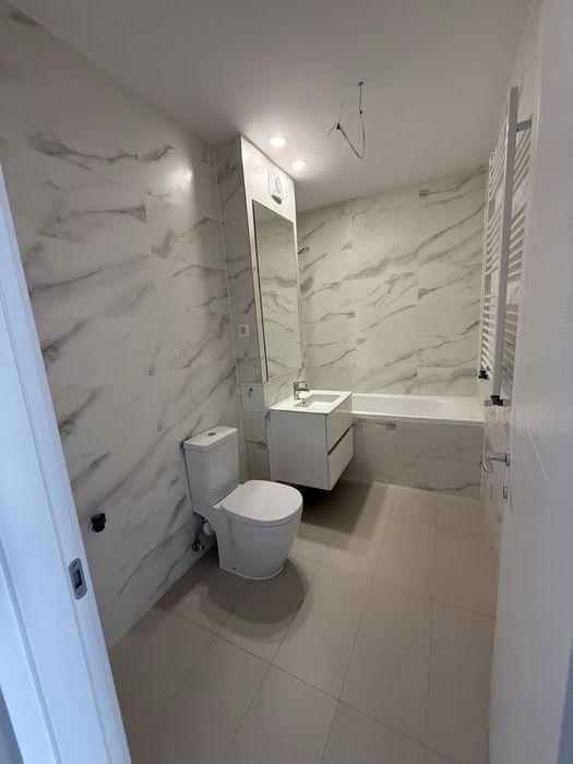 Garsoniera HILS REPUBLICA + loc parcare