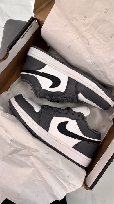 Nike Air Jordan 1 Low