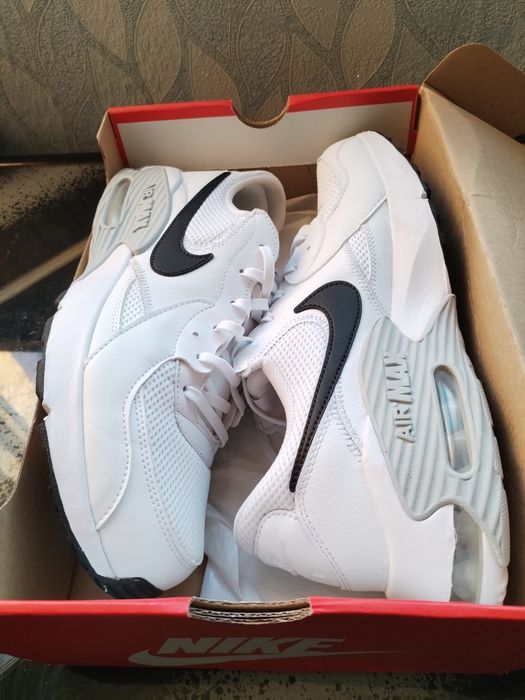 Nike Air Max Excee 46 номер 30см