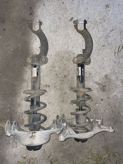 Amortizoare fata Audi a5 a4 b8 + arc + flansa